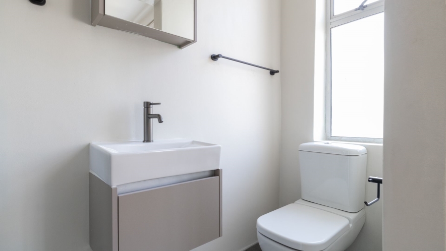 To Let 2 Bedroom Property for Rent in Sea Point Western Cape